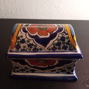 Signed Talavera Mexico 3"x5" Trinket Box.
